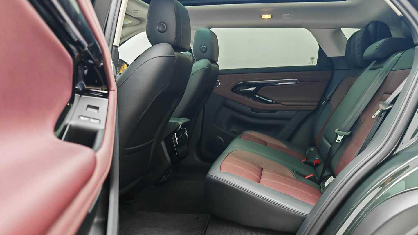 Land Rover 2023 Range Rover Evoque Aurora L 249PS Luxury Edition