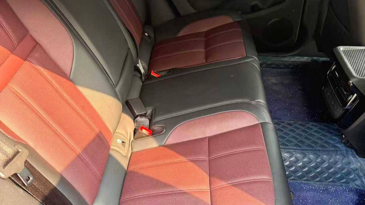 Land Rover 2023 Range Rover Evoque Aurora L 249PS Luxury Edition