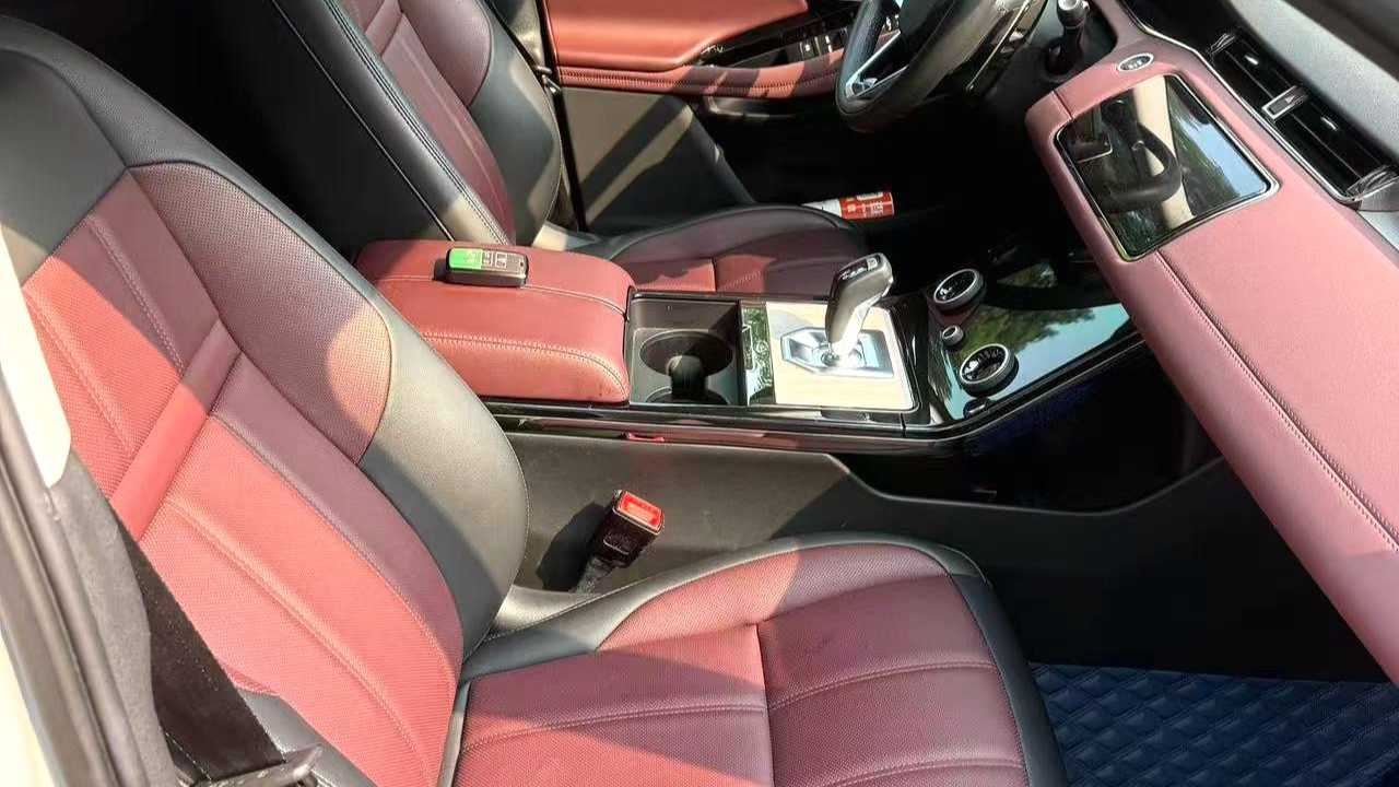 Land Rover 2023 Range Rover Evoque Aurora L 249PS Luxury Edition