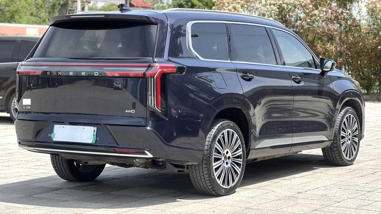 EXEED 2025 Lanyue C-DM 180 Ultra Long Range Ultra 4WD 6-seater