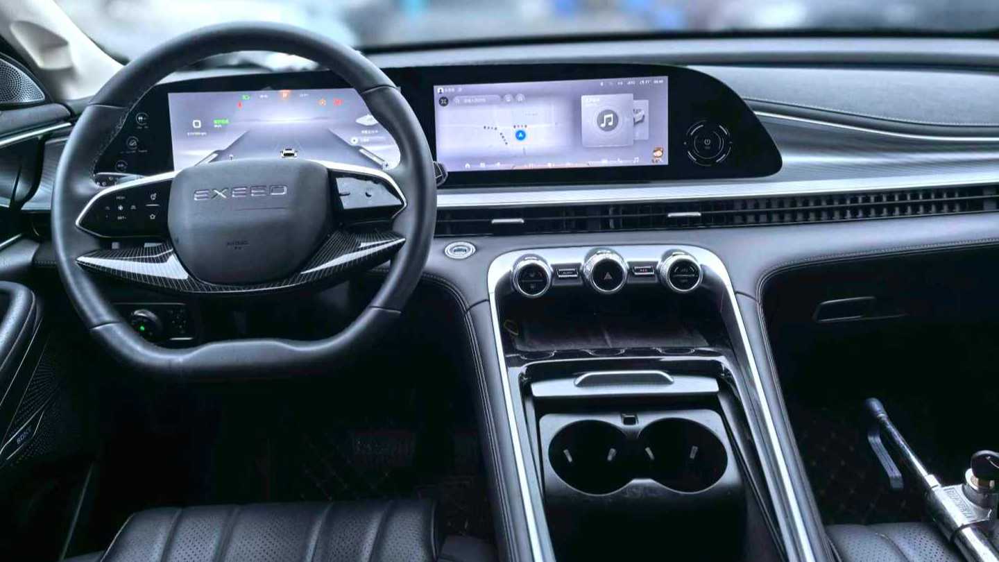 EXEED 2025 Lingyun 300T two wheel drive Starry Edition