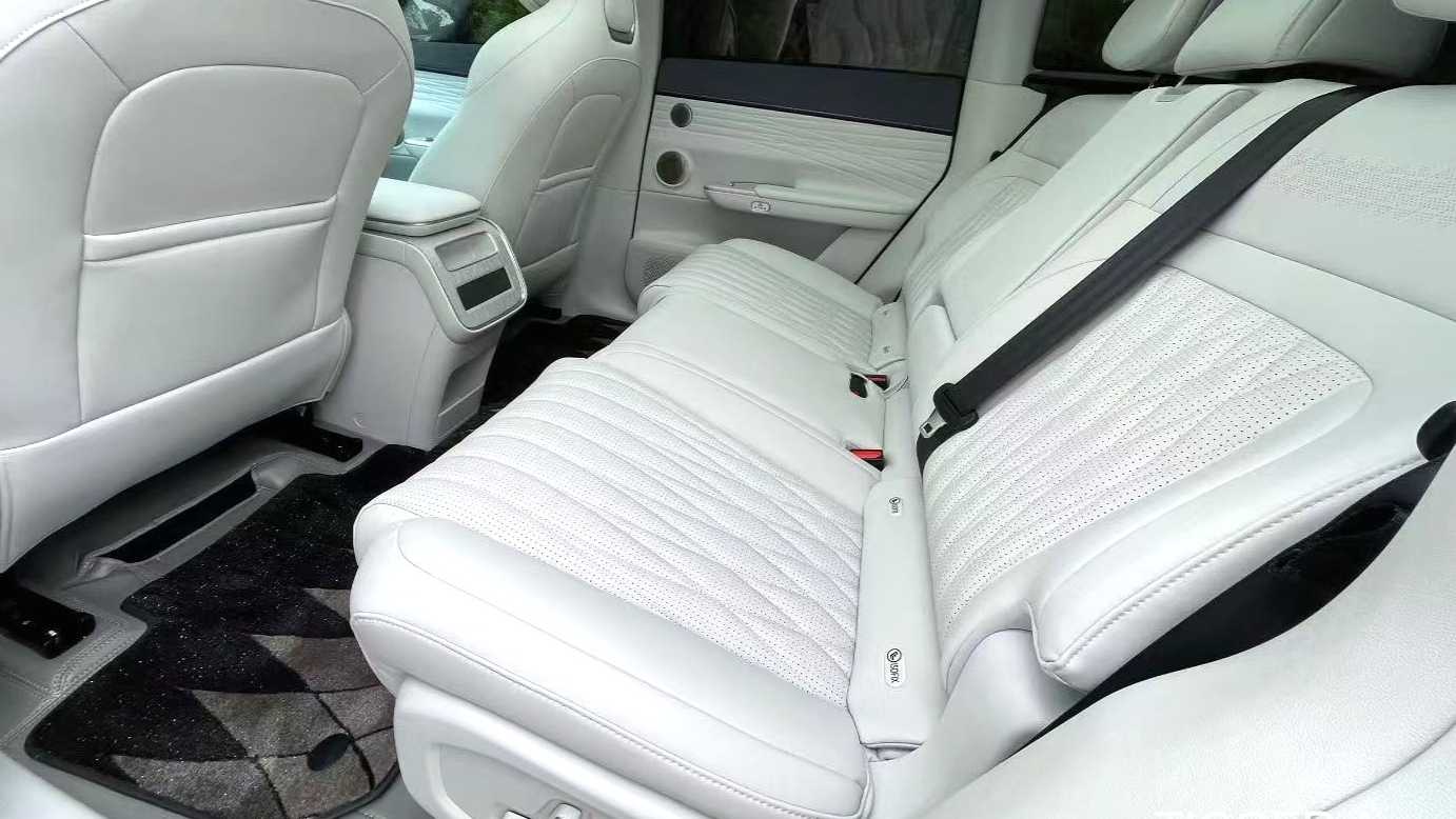 EXEED 2025 STERRA ET Extended Range 240 Max 4WD