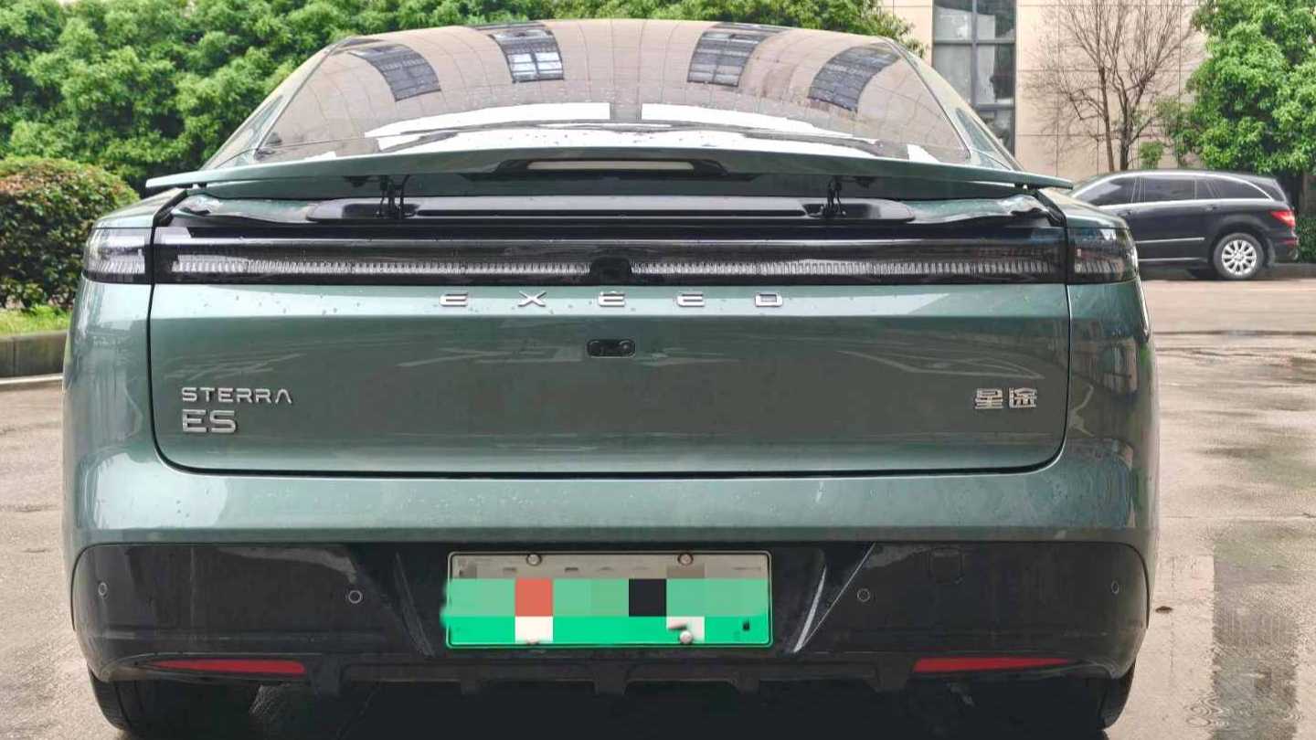 EXEED 2025 STERRA ES Extended Range Max Urban Assisted Driving
