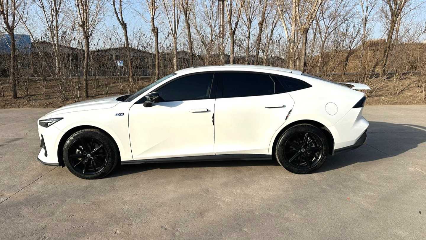 Changan 2023 UNI-V iDD‌ Smart iDD 1.5T 113km Smart Fun Type