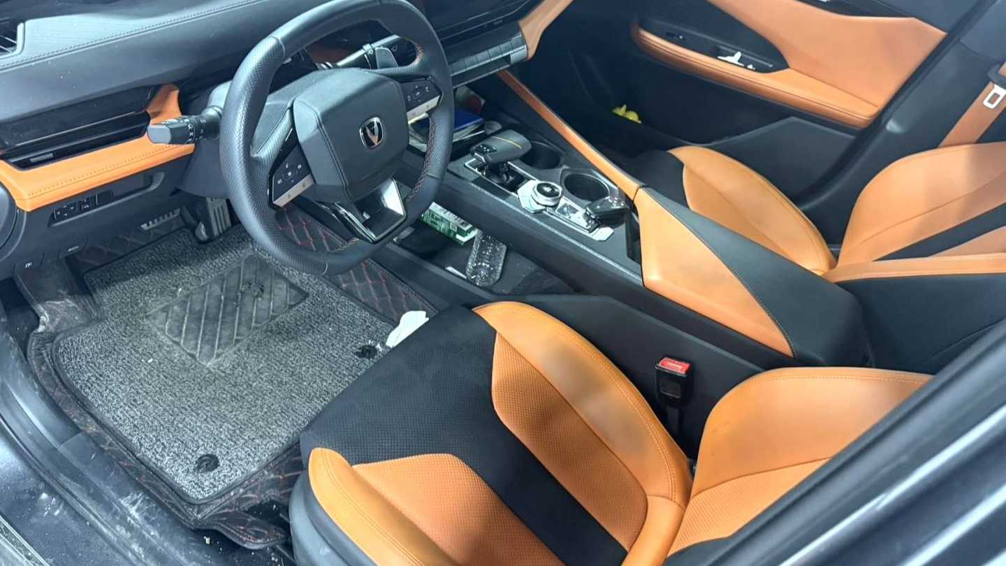 Changan UNI-V 2024 2.0T Classic Sport