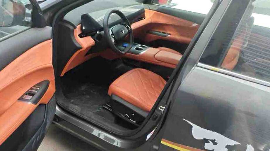 Changan CS75PLUS 2025 4th 1.5T New Blue Whale Smart Luxury Edition