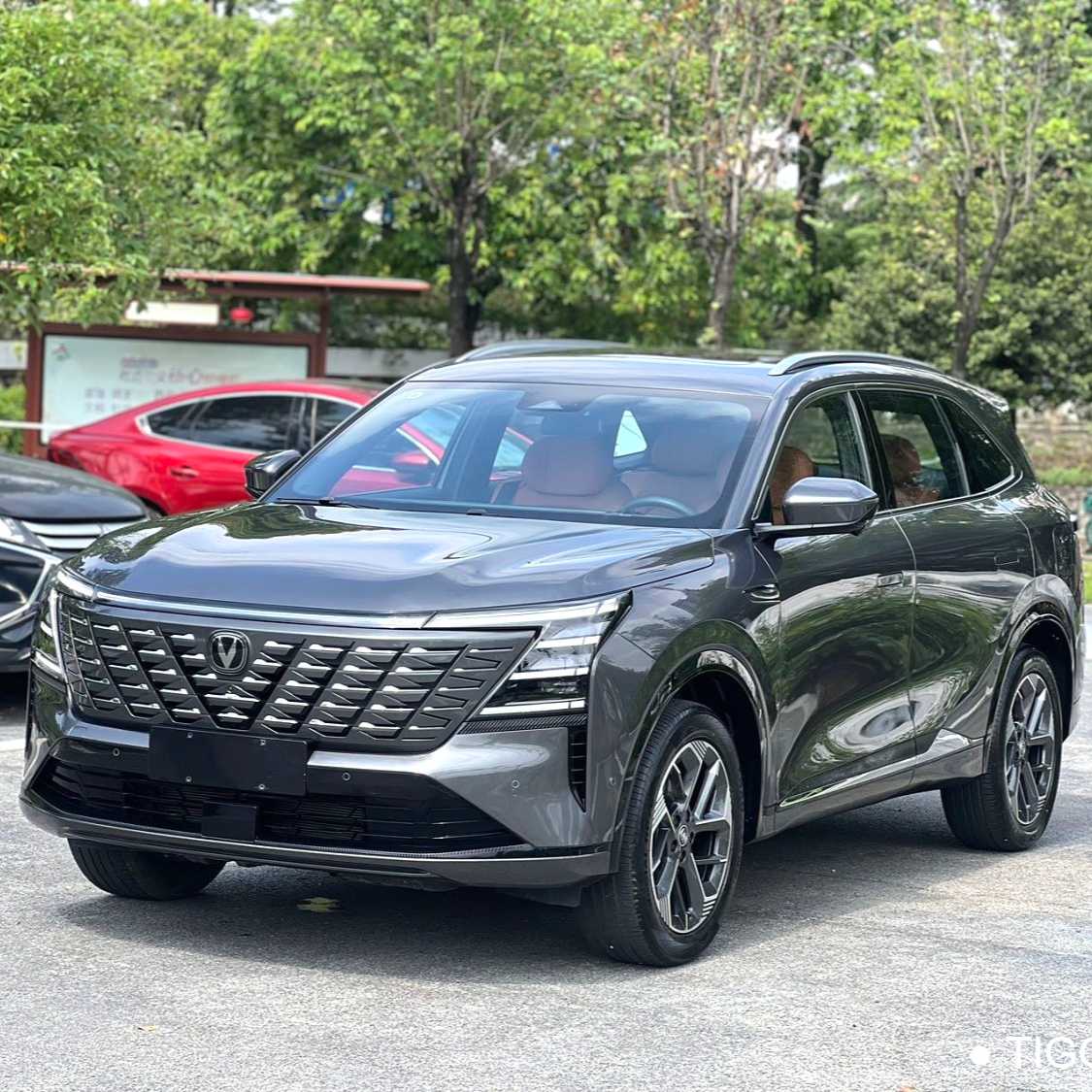Changan CS75PLUS 2025 The fourth generation 1.5T new Blue Whale intelligent flagship سيارة مستعملة