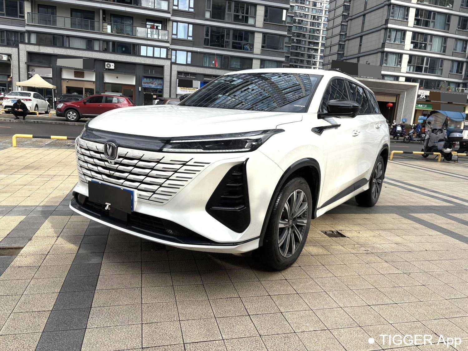 مستعمل Changan CS75PLUS 2025 3rd Champion version 1.5T intelligent driving power collar