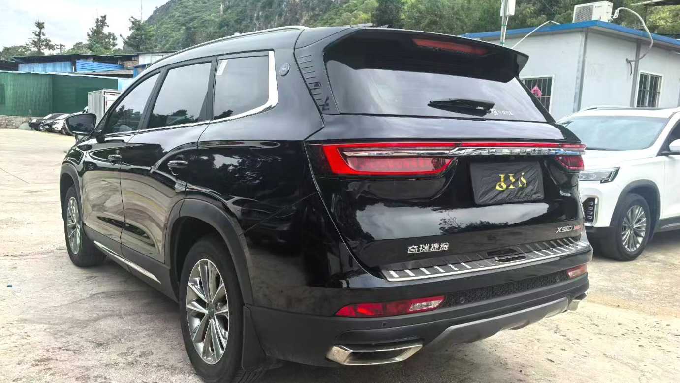 JETOUR X90 PLUS 2024 1.6TD manual villa PRO 7-seater