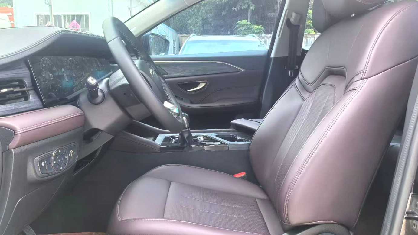 JETOUR X90 PLUS 2024 1.6TD manual villa PRO 7-seater