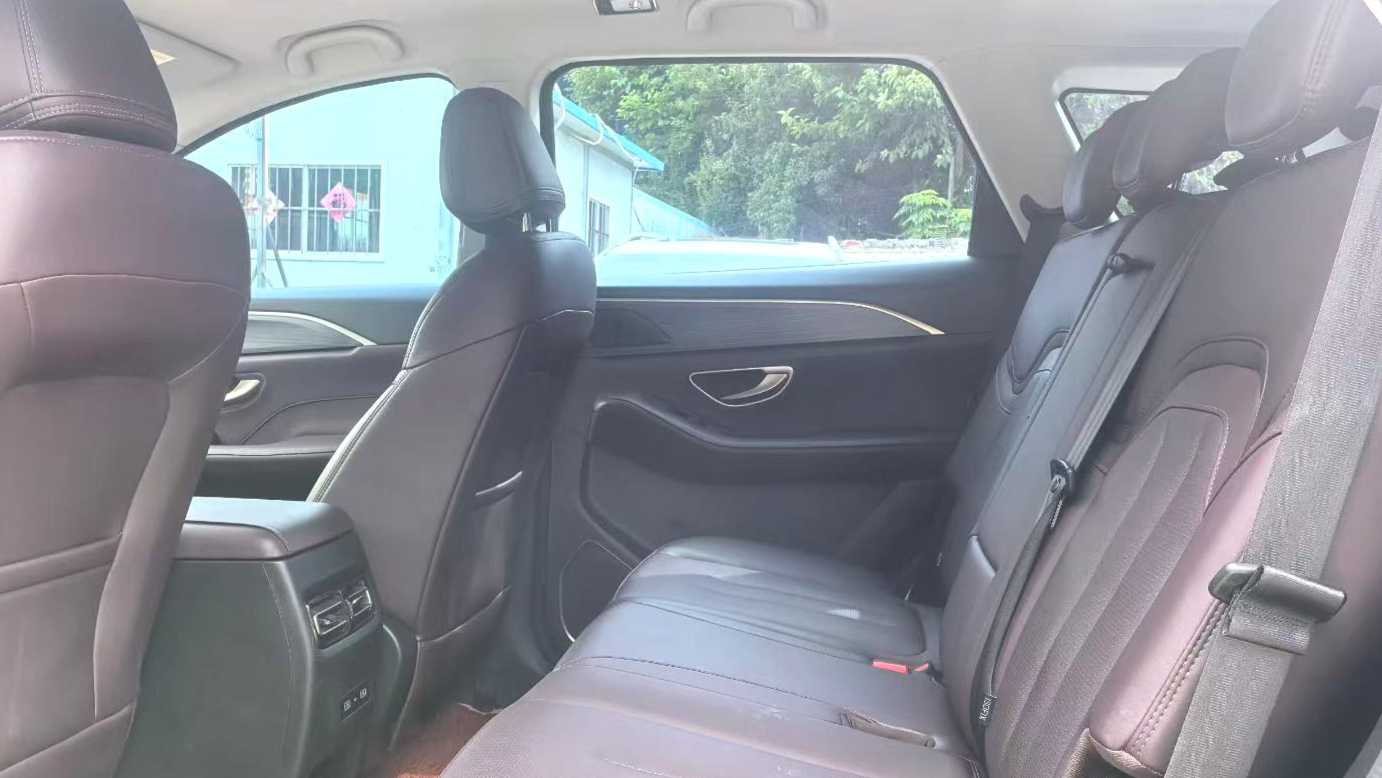 JETOUR X90 PLUS 2024 1.6TD manual villa PRO 7-seater