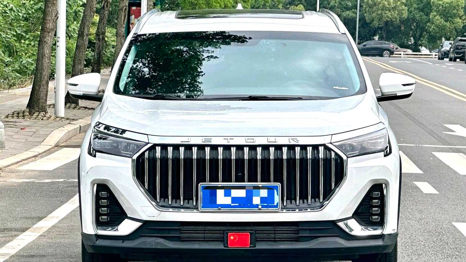 JETOUR X90 PLUS 2024 1.6TD DCT Family Fun Edition 7-seater