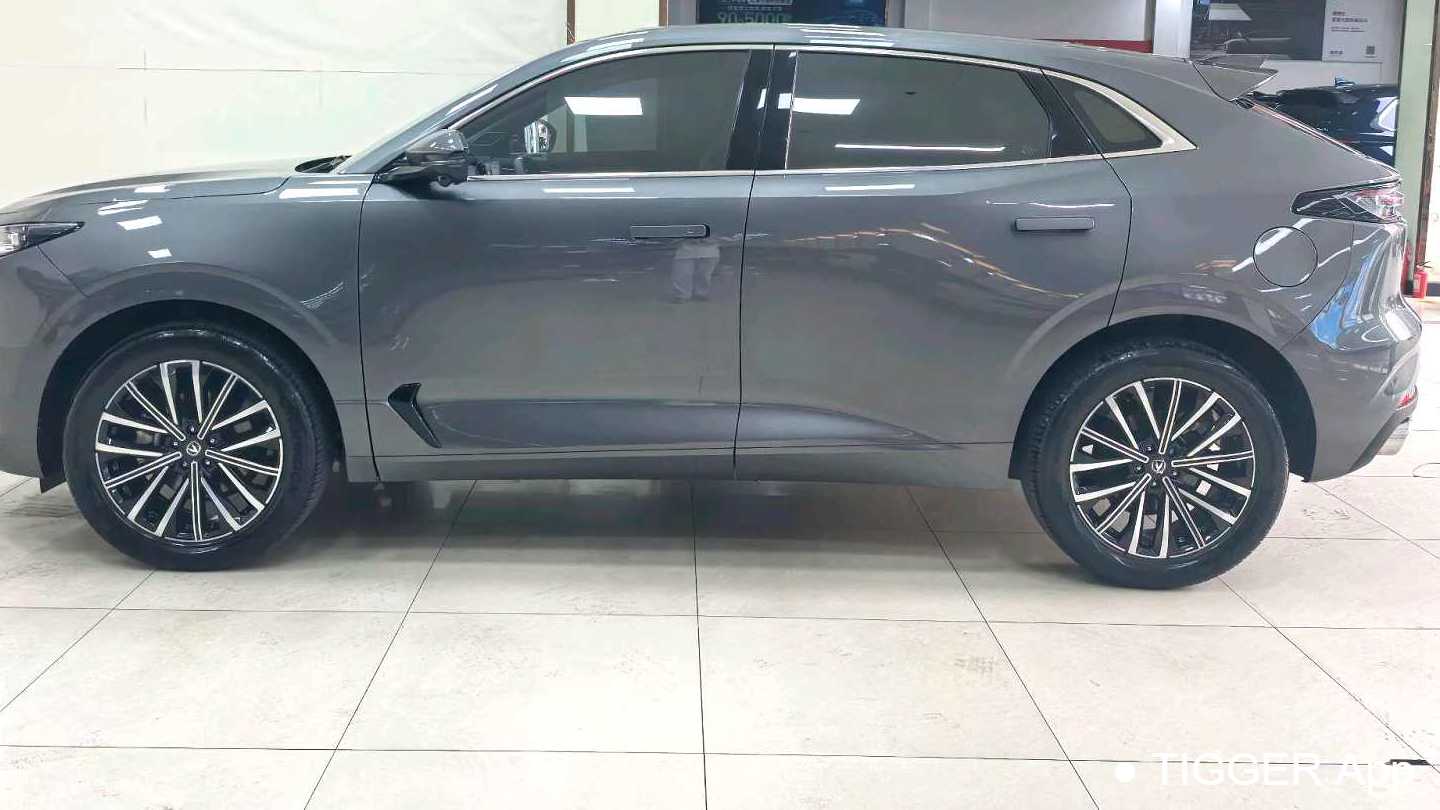 Changan UNI-K 2023 2.0T 2WD Enjoyment Type