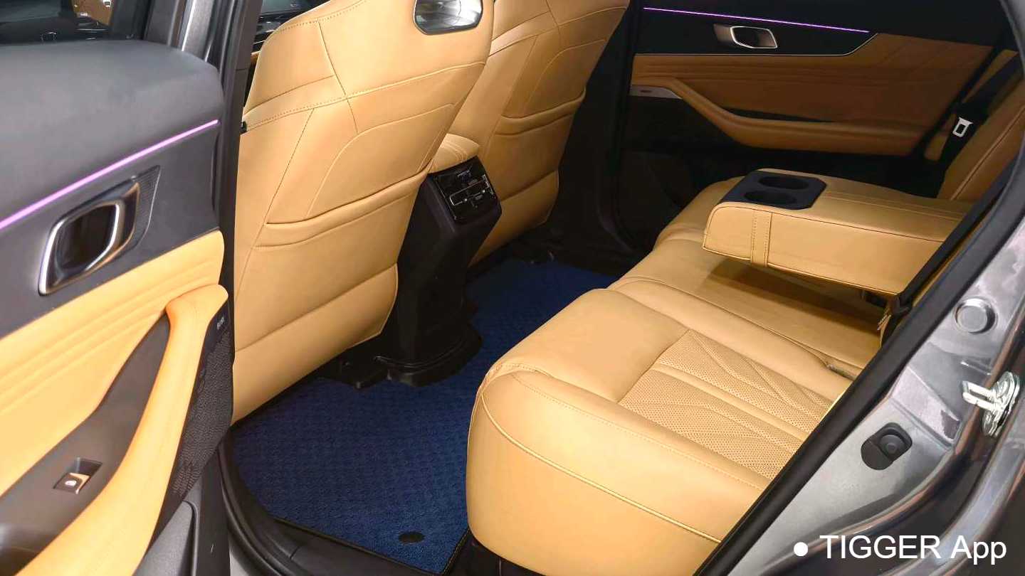 Changan UNI-K 2023 2.0T 2WD Enjoyment Type