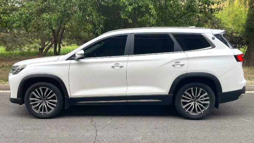 JETOUR X90 PLUS 2024 1.6TD DCT Family Fun Edition 7-seater