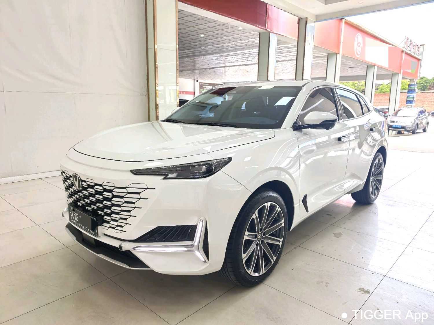 Used Changan UNI-K 2024 2.0T two wheel drive global version