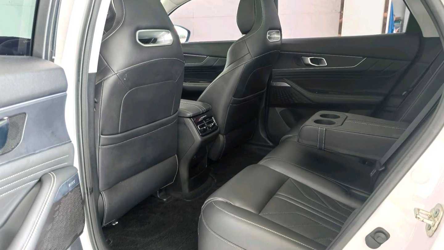 Changan UNI-K 2023 2.0T 2WD Enjoyment Type