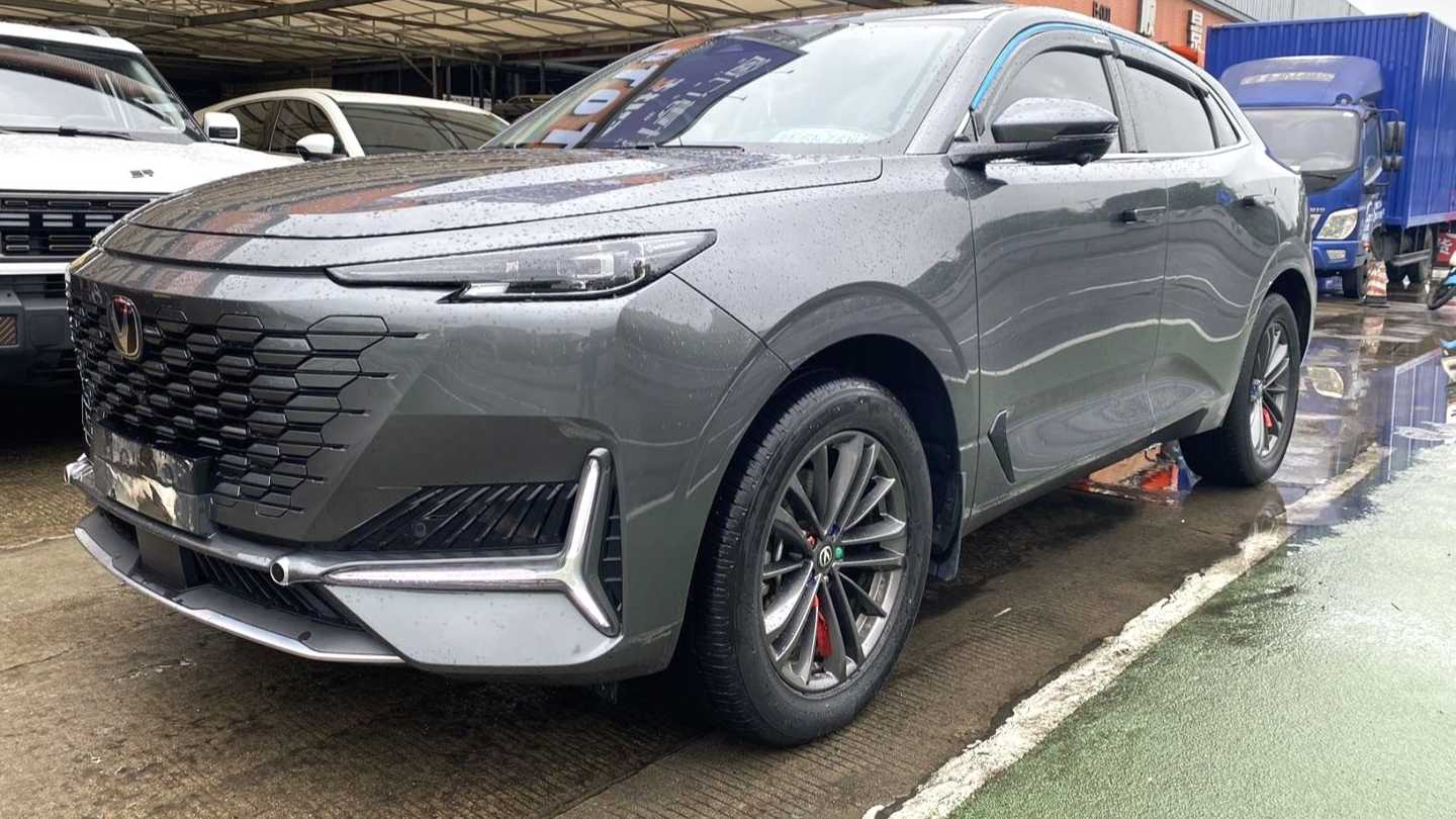 Changan UNI-K 2023 2.0T two wheel drive Yueshang model