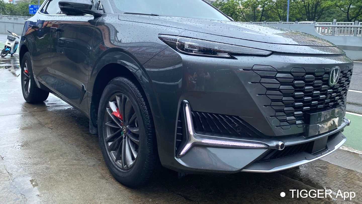 Changan UNI-K 2023 2.0T two wheel drive Yueshang model