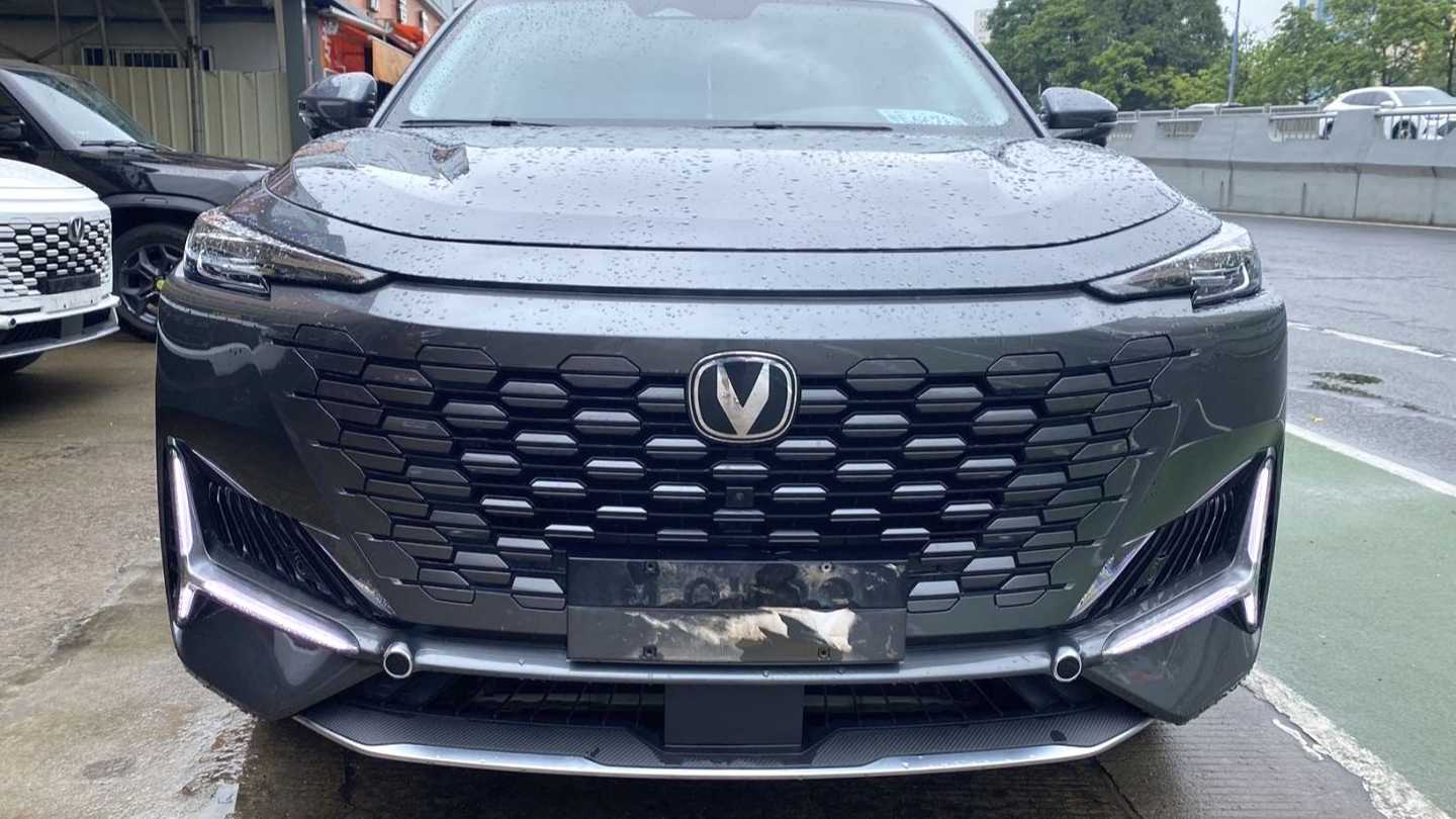 Changan UNI-K 2023 2.0T two wheel drive Yueshang model