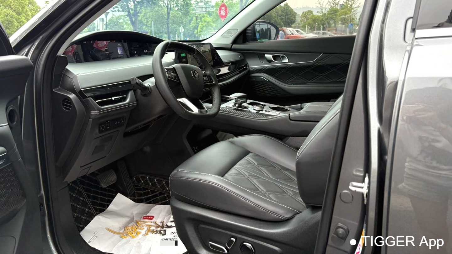 Changan UNI-K 2024 2.0T two wheel drive global version