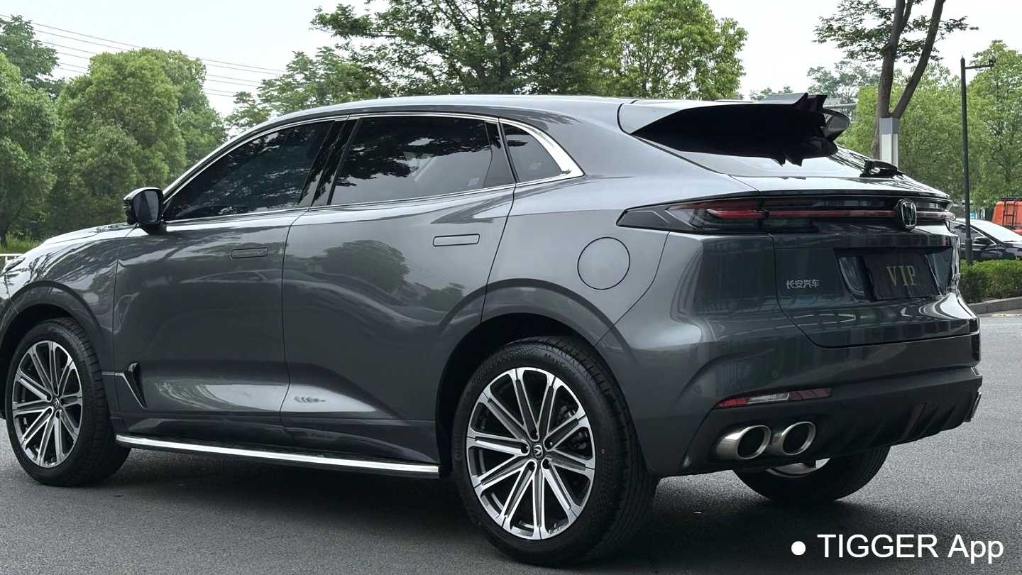 Changan UNI-K 2024 2.0T two wheel drive global version