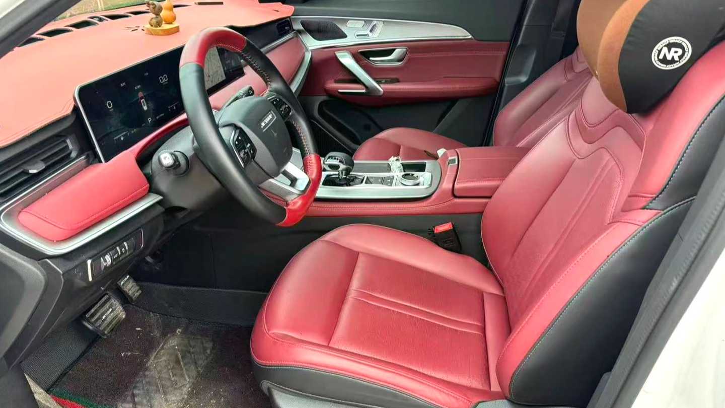 JETOUR X70 PLUS 2025 Champion Edition 1.5T DCT Champion MAX 5-seater