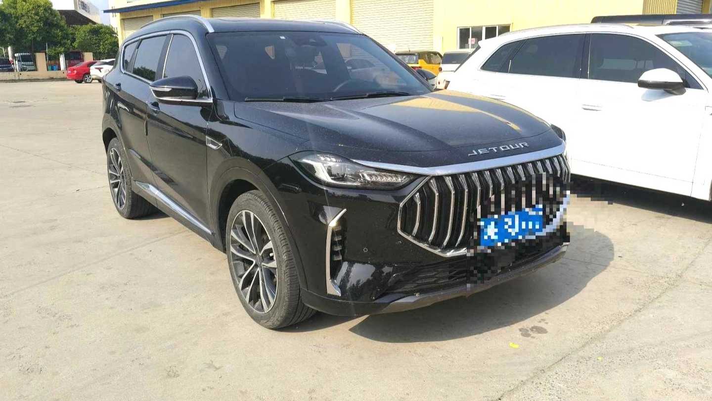 JETOUR X70 PLUS 2023 1.6T DCT Strongman PLUS 5-seater