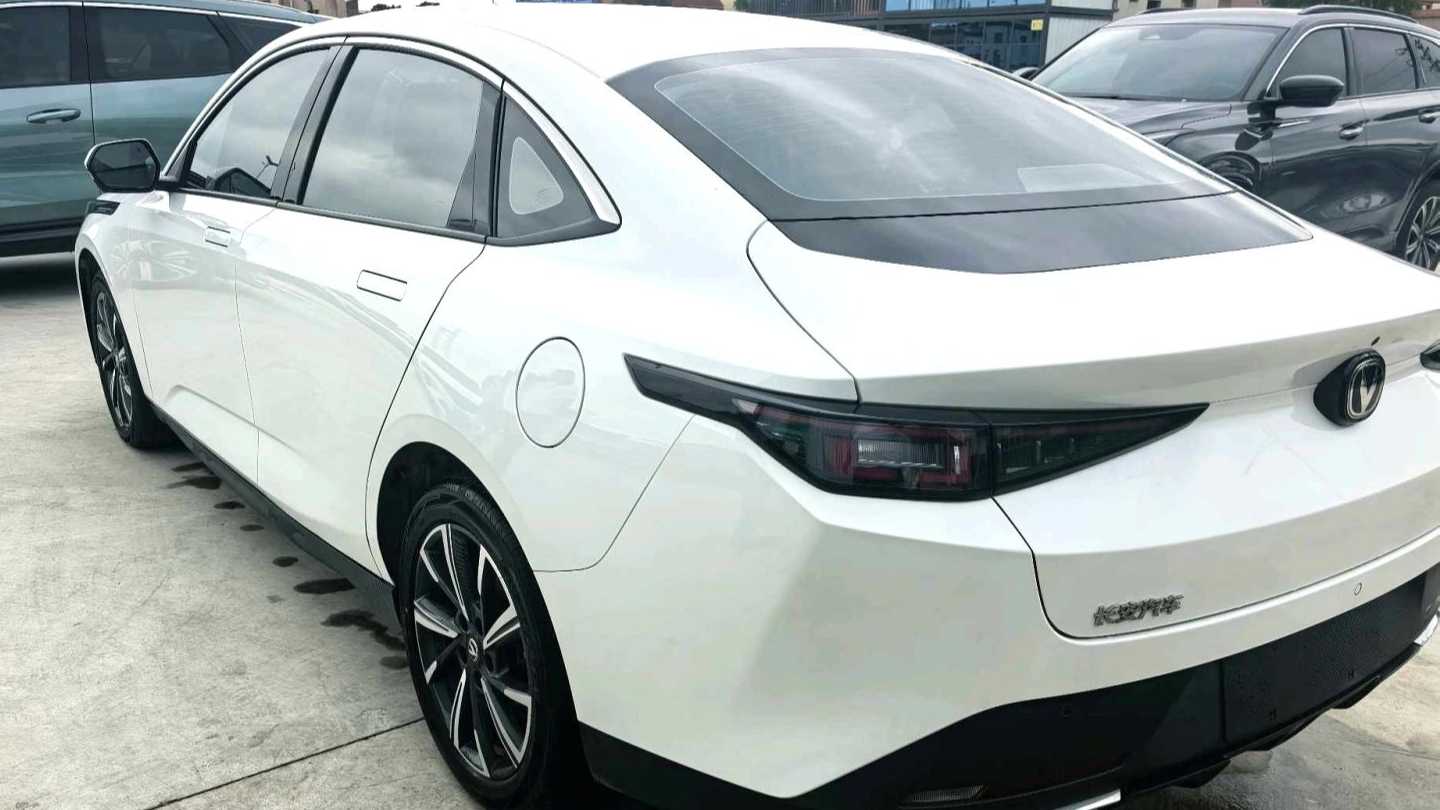 Changan EADO 2025 Blue Whale 1.5T 500Bar Prestige Type