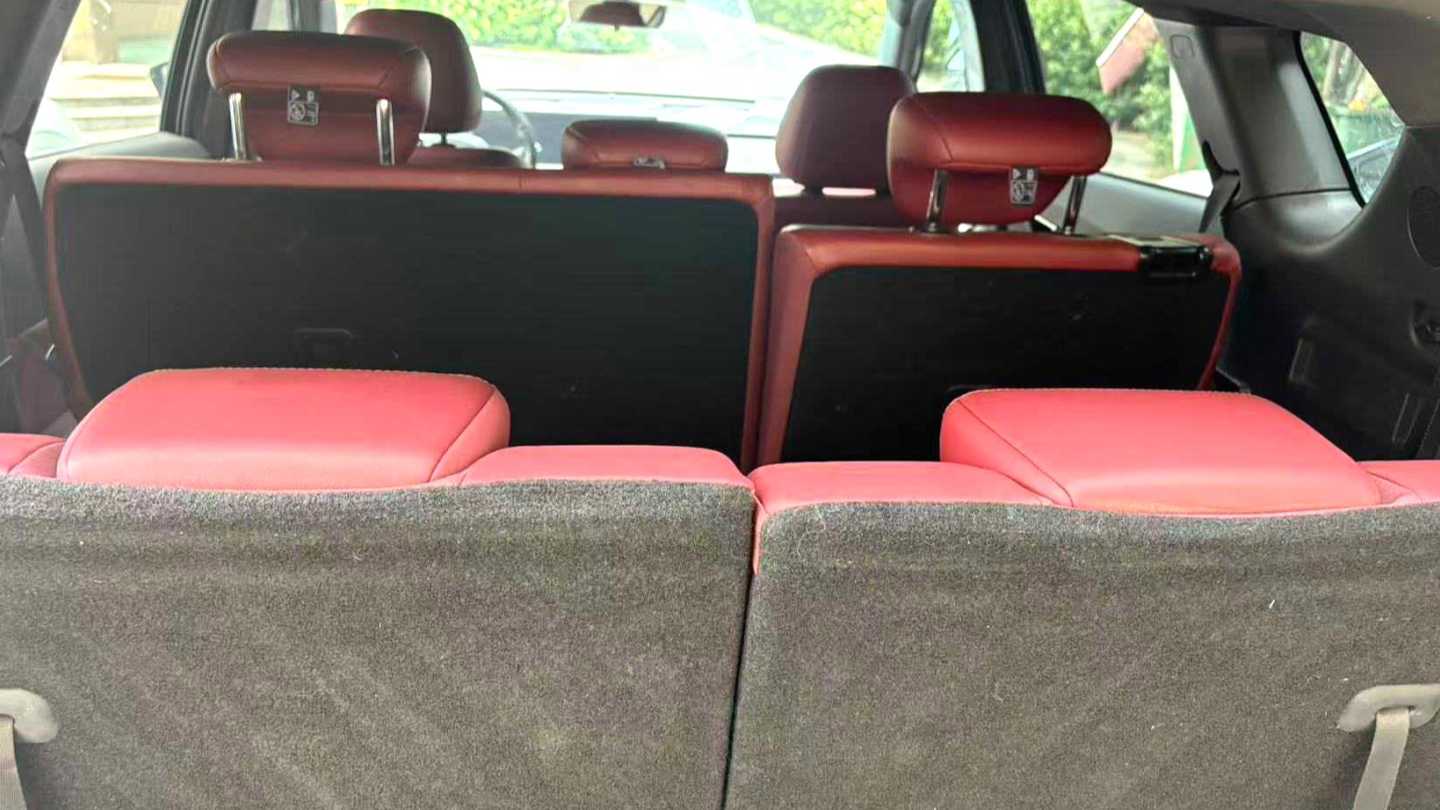 JETOUR X70 PLUS 2025 1.5T DCT Luxury 7-seater