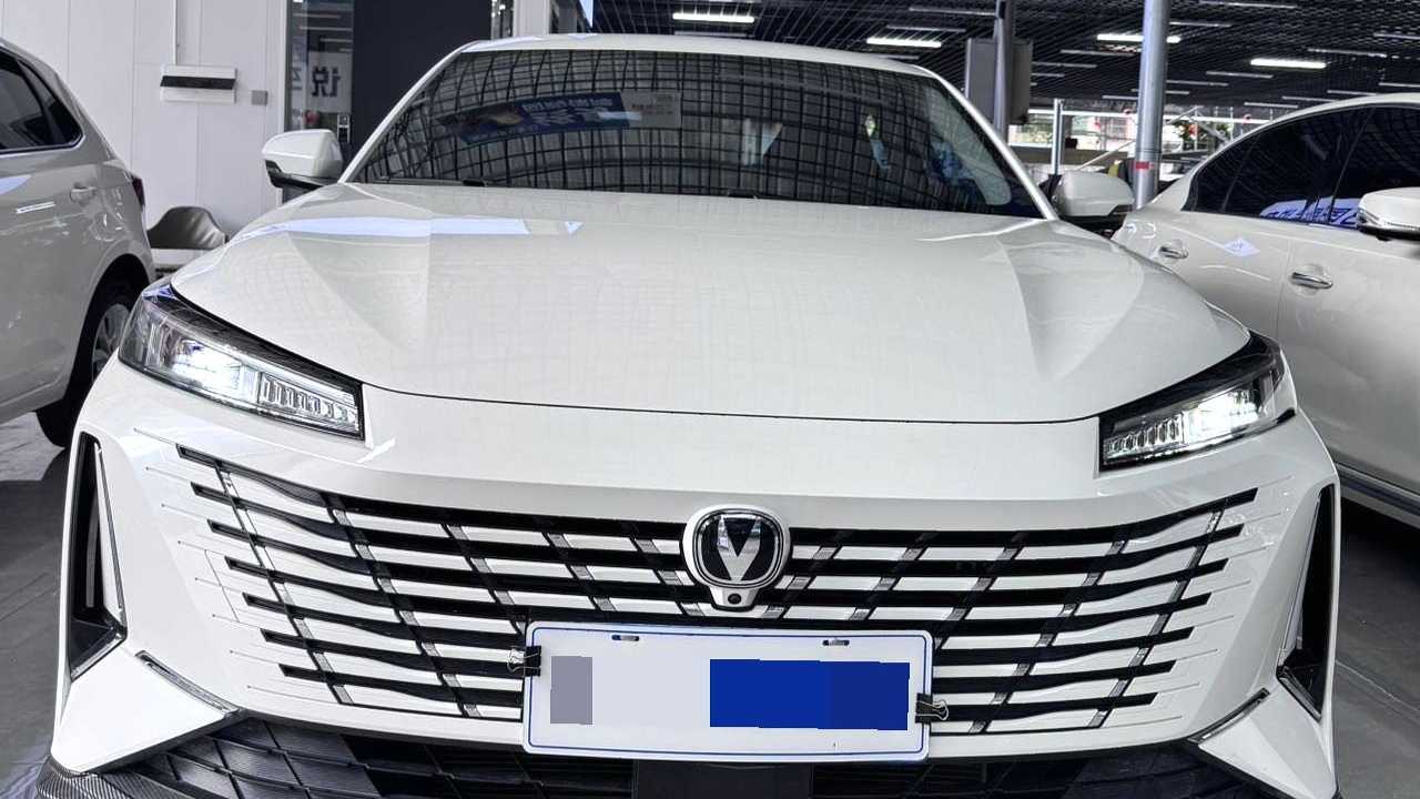 Changan EADO 2024 1.5T GDI Automatic Prestige Model