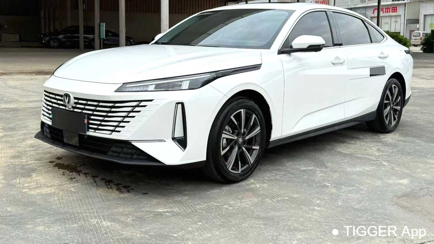 Changan EADO 2025 Blue Whale 1.5T 500Bar Flagship Model