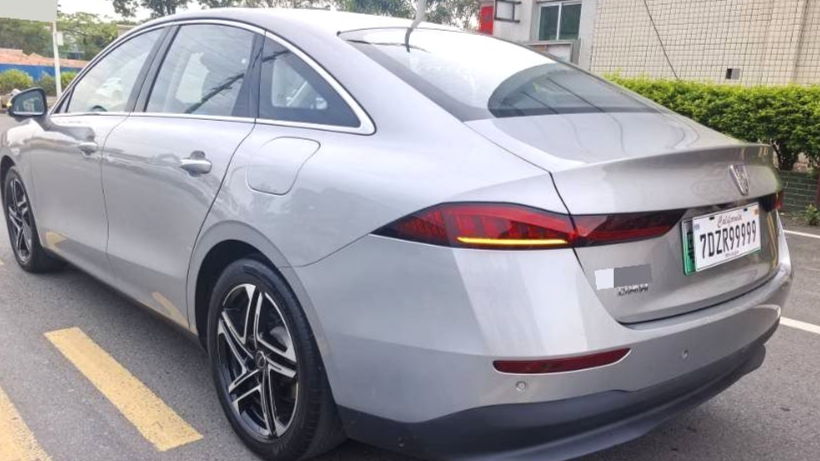ROEWE D7 2023 DMH 125km Flagship Edition
