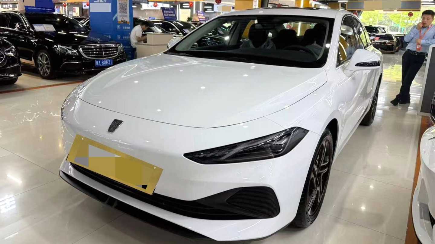 ROEWE D7 2023 DMH 125km Ultra Edition