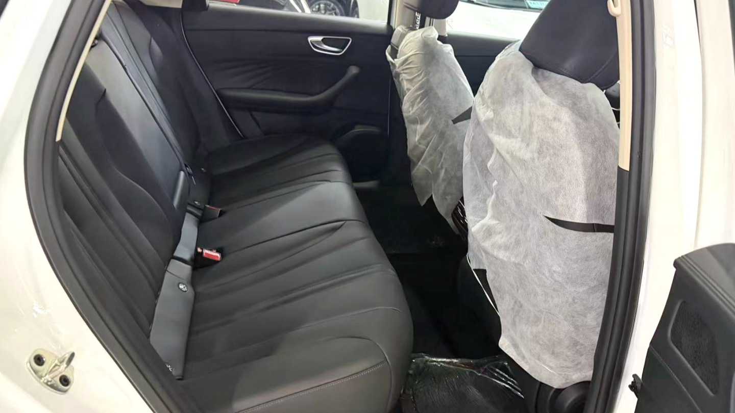 ROEWE D7 2023 DMH 125km Ultra Edition