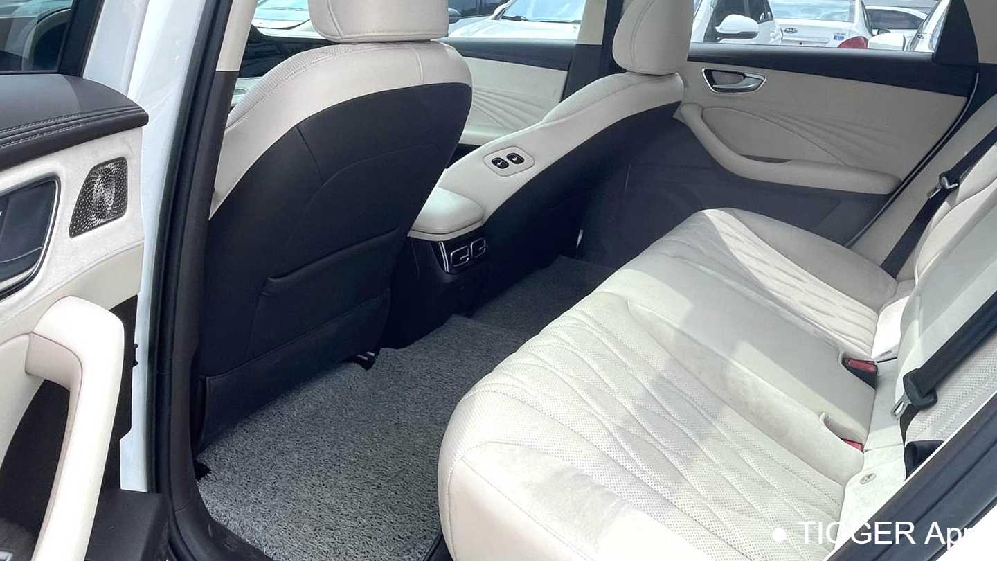 ROEWE D7 2023 EV 510km Rear Drive Flagship Edition