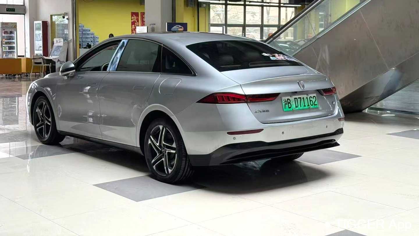 ROEWE D7 2023 EV 510km Rear Drive Excellence Edition