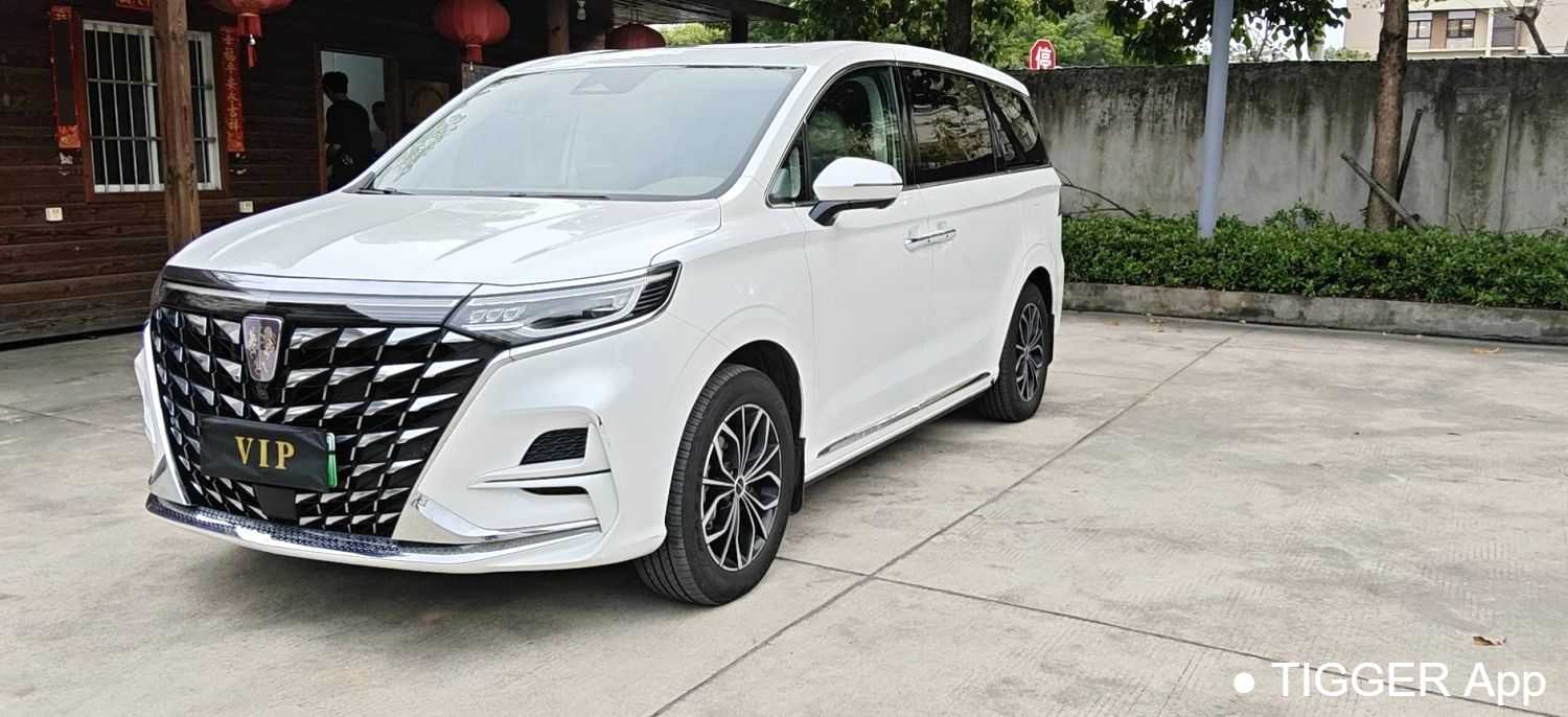 Used ROEWE iMAX8 2025 1.5T DMH Land Luxury Edition