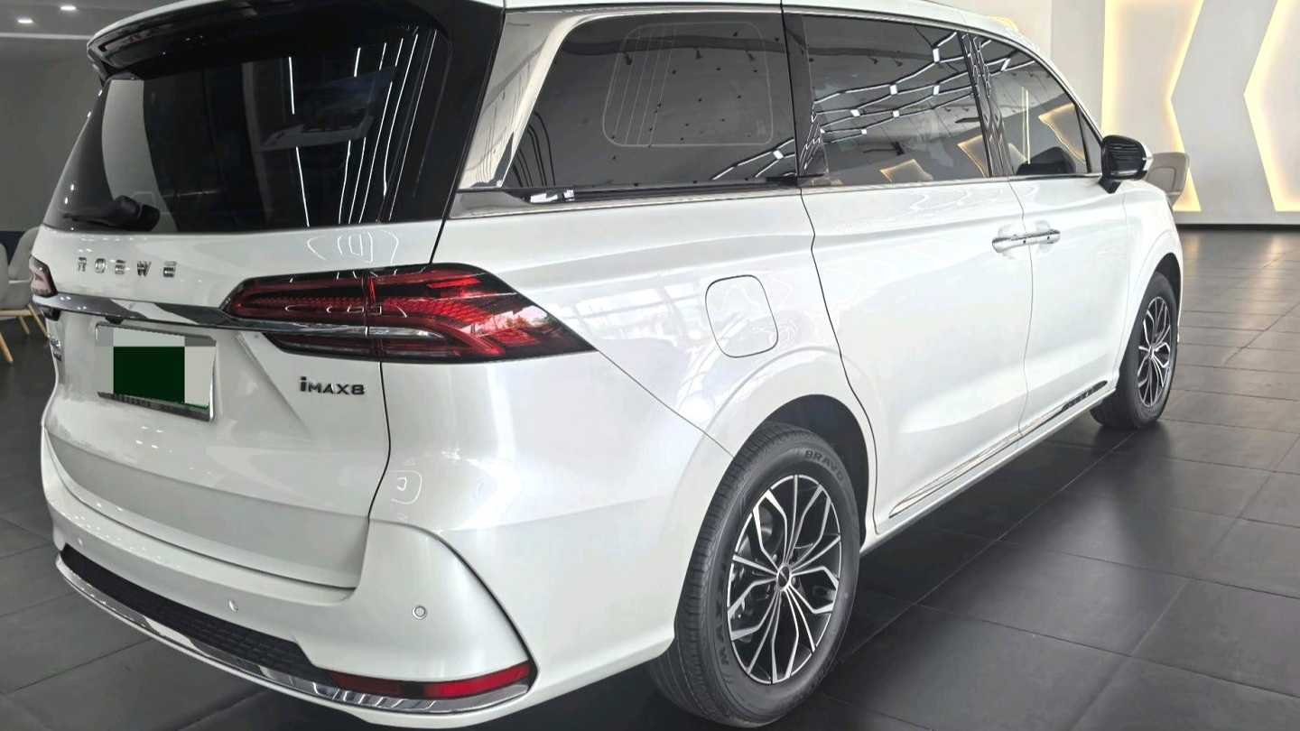 ROEWE iMAX8 2025 1.5T DMH Land Premium Edition