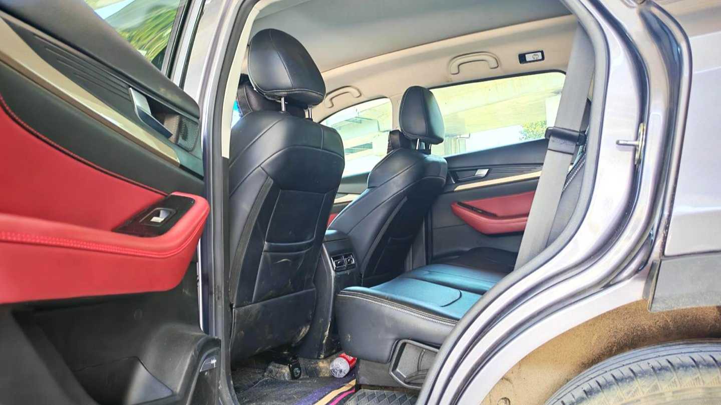 JETOUR X70 2023 1.5T DCT Dream Edition 7-seater