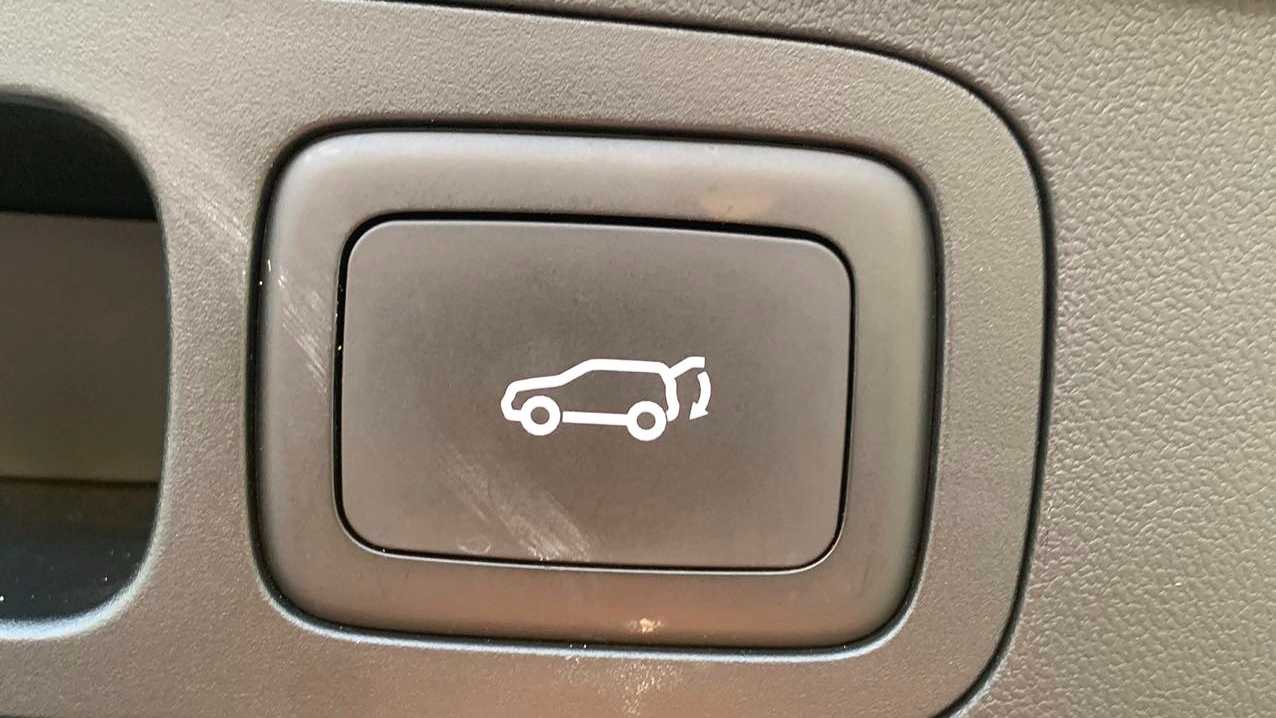 ROEWE D5X DMH 2024 135 Technology Edition