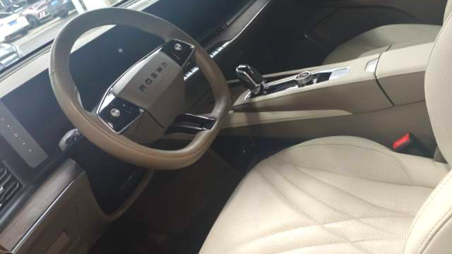 ROEWE RX9 2023 2.0T 4WD Enjoyment Edition