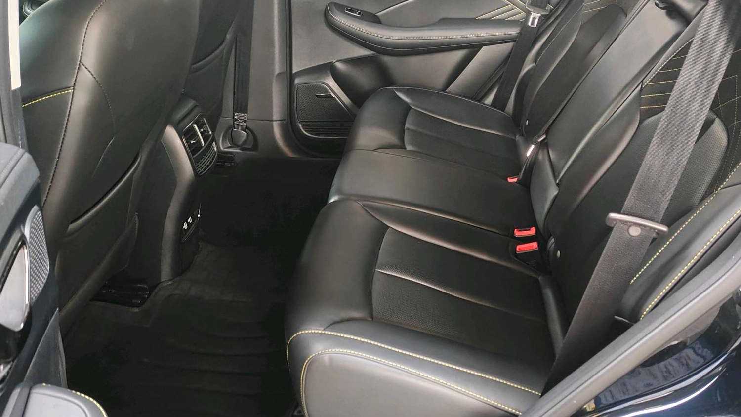 ROEWE RX5 2023 PLUS 330TGI Automatic Trending Intelligent Edition