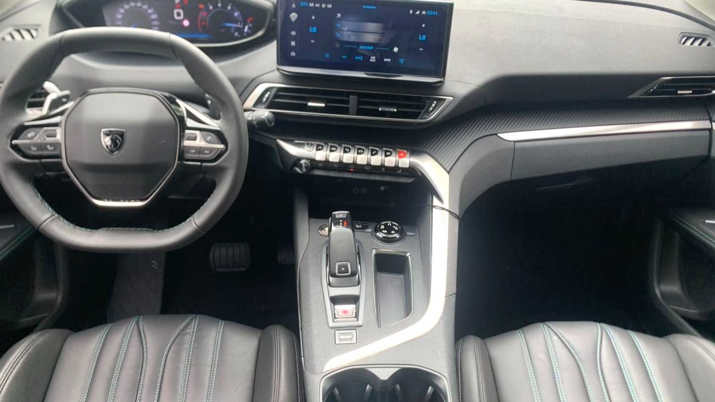 PEUGEOT 4008 2023 400THP Technology Edition