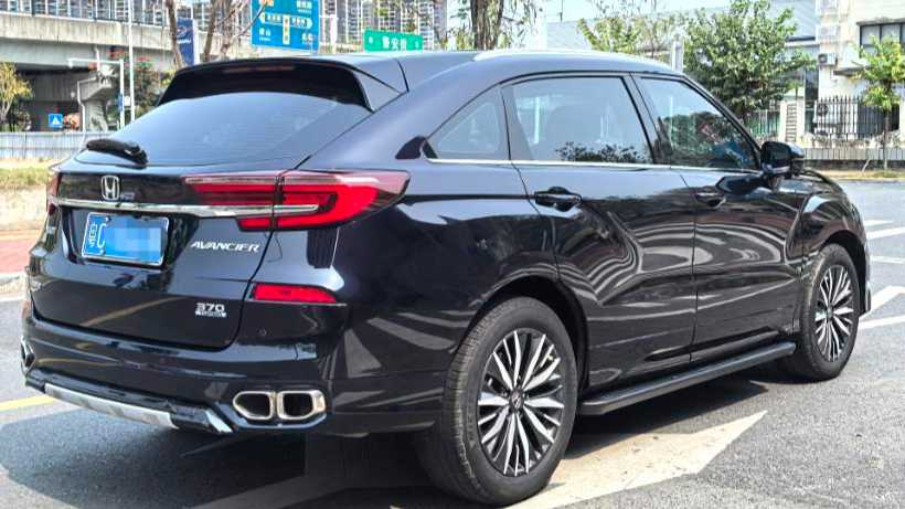 HONDA AVANCIER 2023 370TURBO 4WD Premium Edition