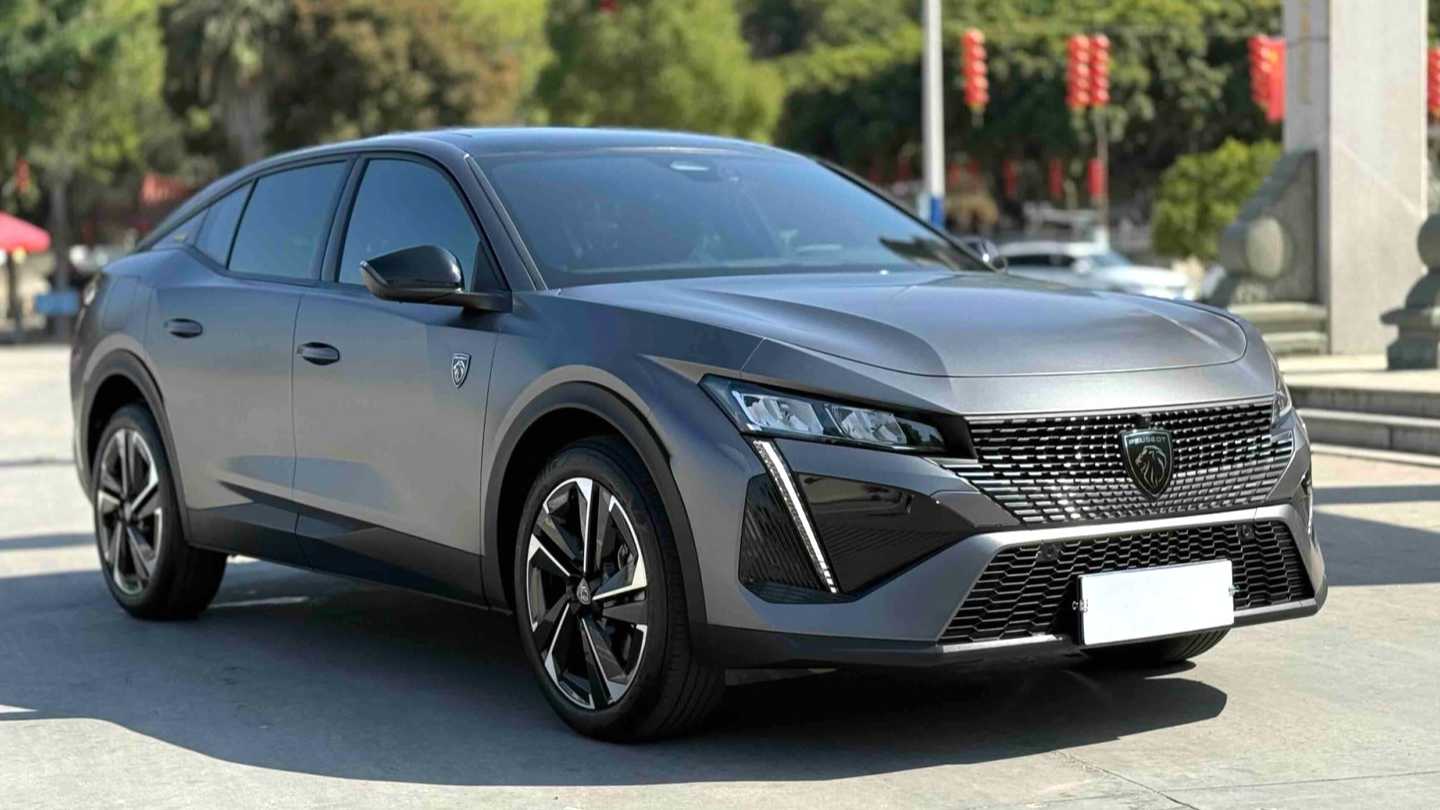 PEUGEOT 408X 2023 Boundless version