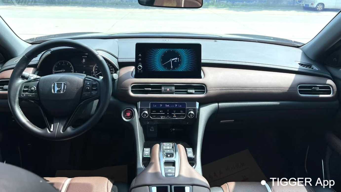HONDA UR-V 2024 370TURBO 2WD Zunya Edition