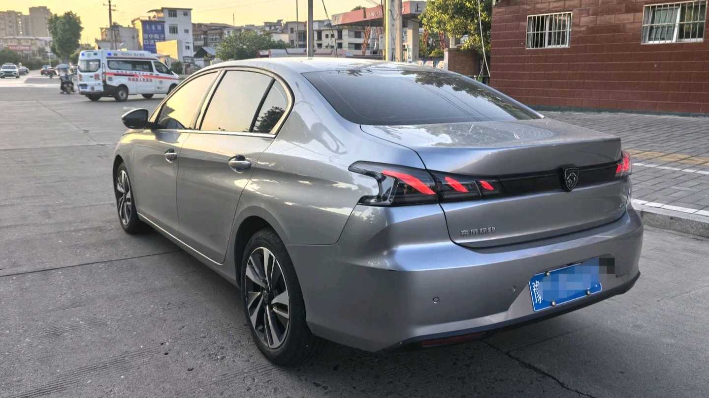 PEUGEOT 408 2022 1.6T Chasing Edition