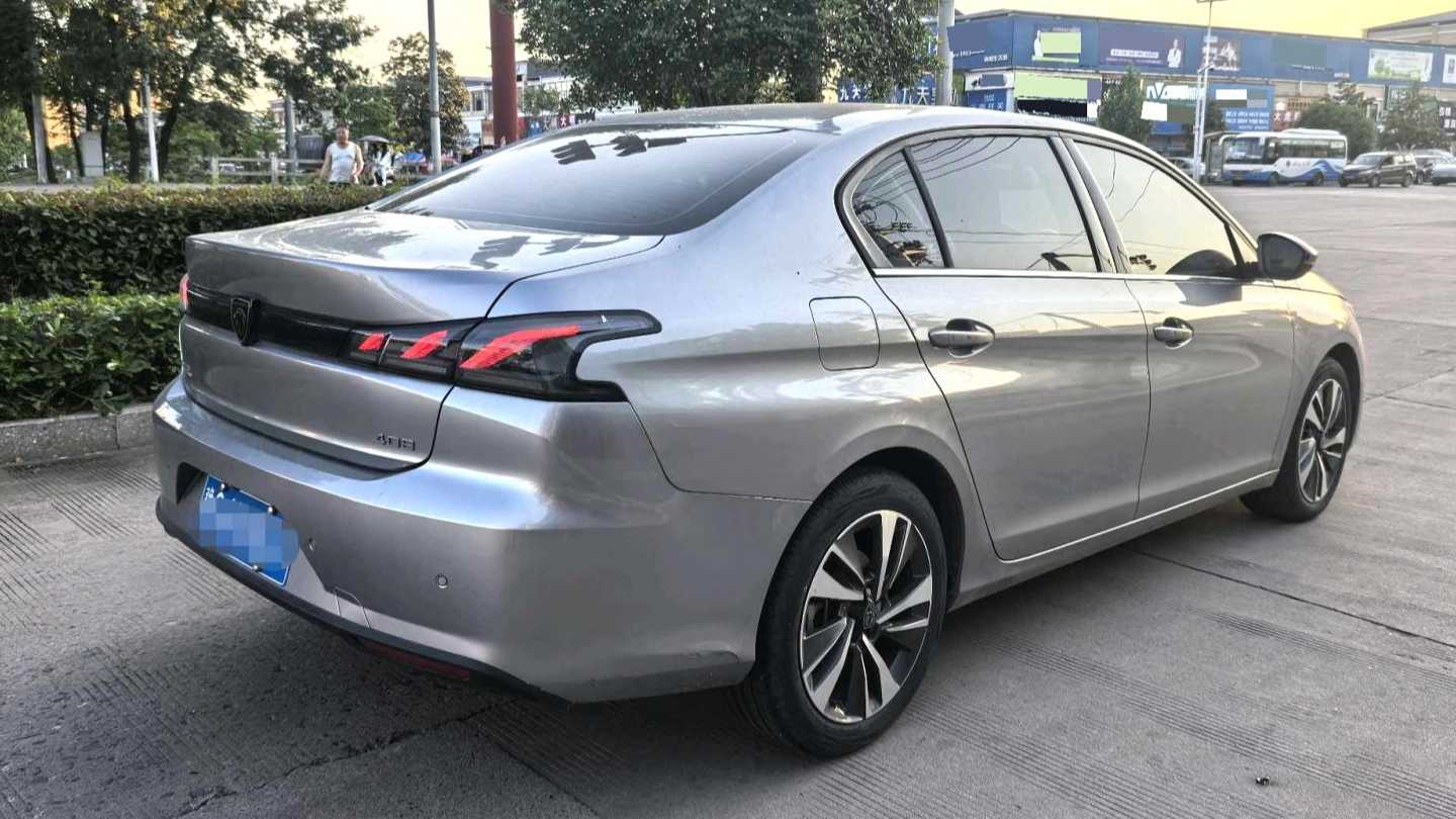 PEUGEOT 408 2022 1.6T Chasing Edition