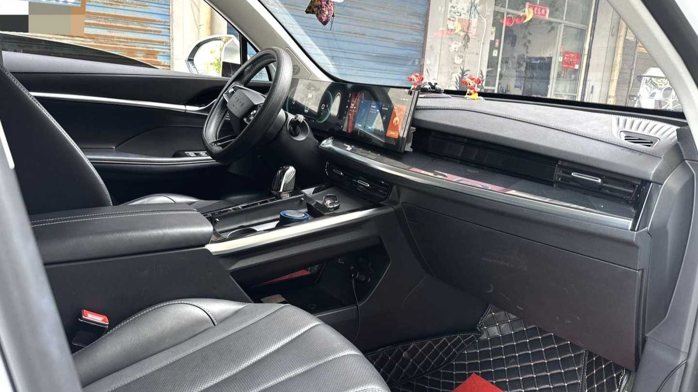ROEWE RX5 MAX 2022 1.5T Automatic Premium Edition